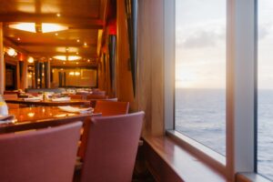 Read more about the article Your Leftover Cruise Dinner Might Be Feeding a Family in the Bahamas