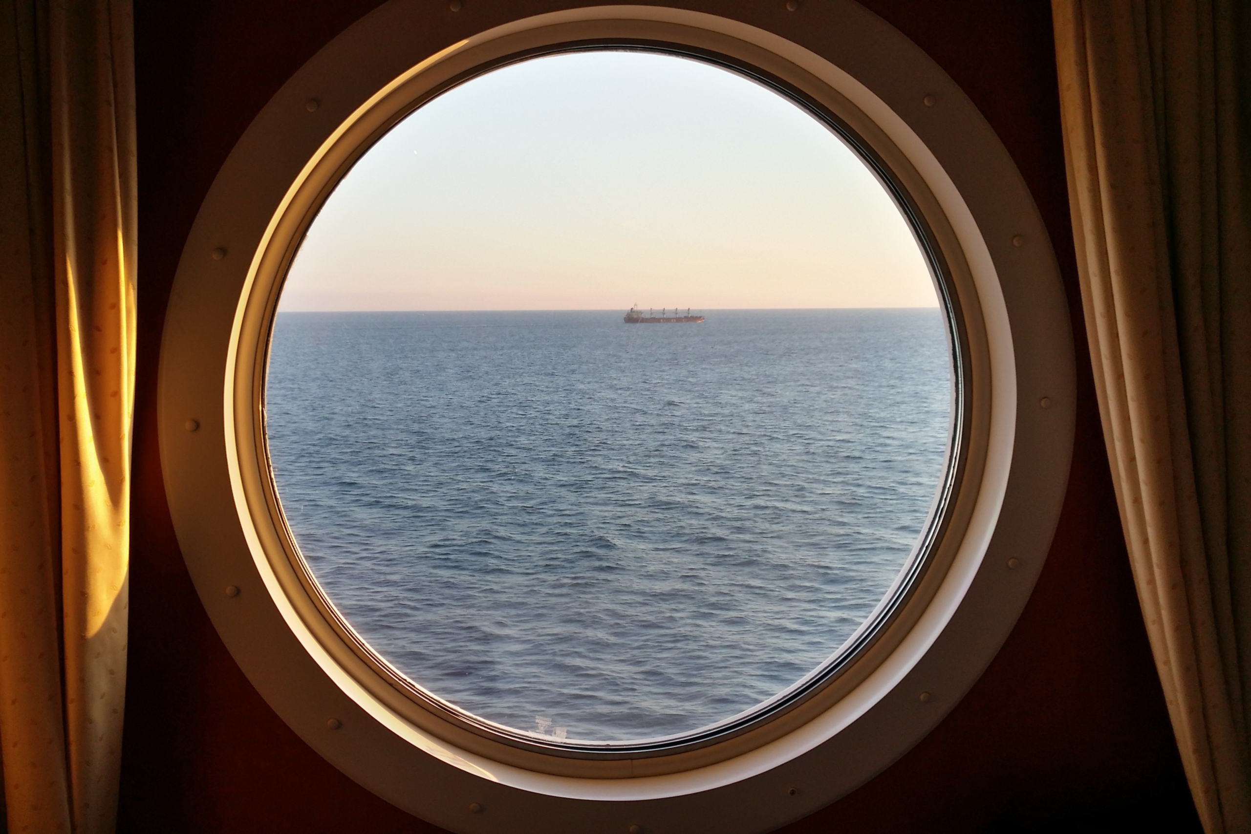 Read more about the article Villa Vie Legacy Residential Cruise Ship Confirmed for 2029 as Living Aboard Full-Time Goes Mainstream